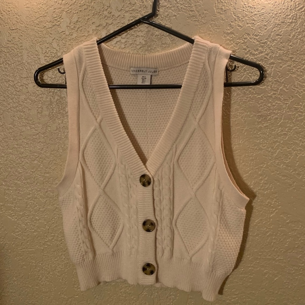 Cropped Sweater Vest